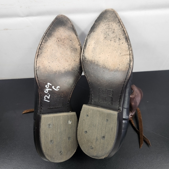 Frye Billy Cross Stitch Short Cowboy Western Heeled Booties Black/Brown 7 1/2 B - Picture 11 of 16